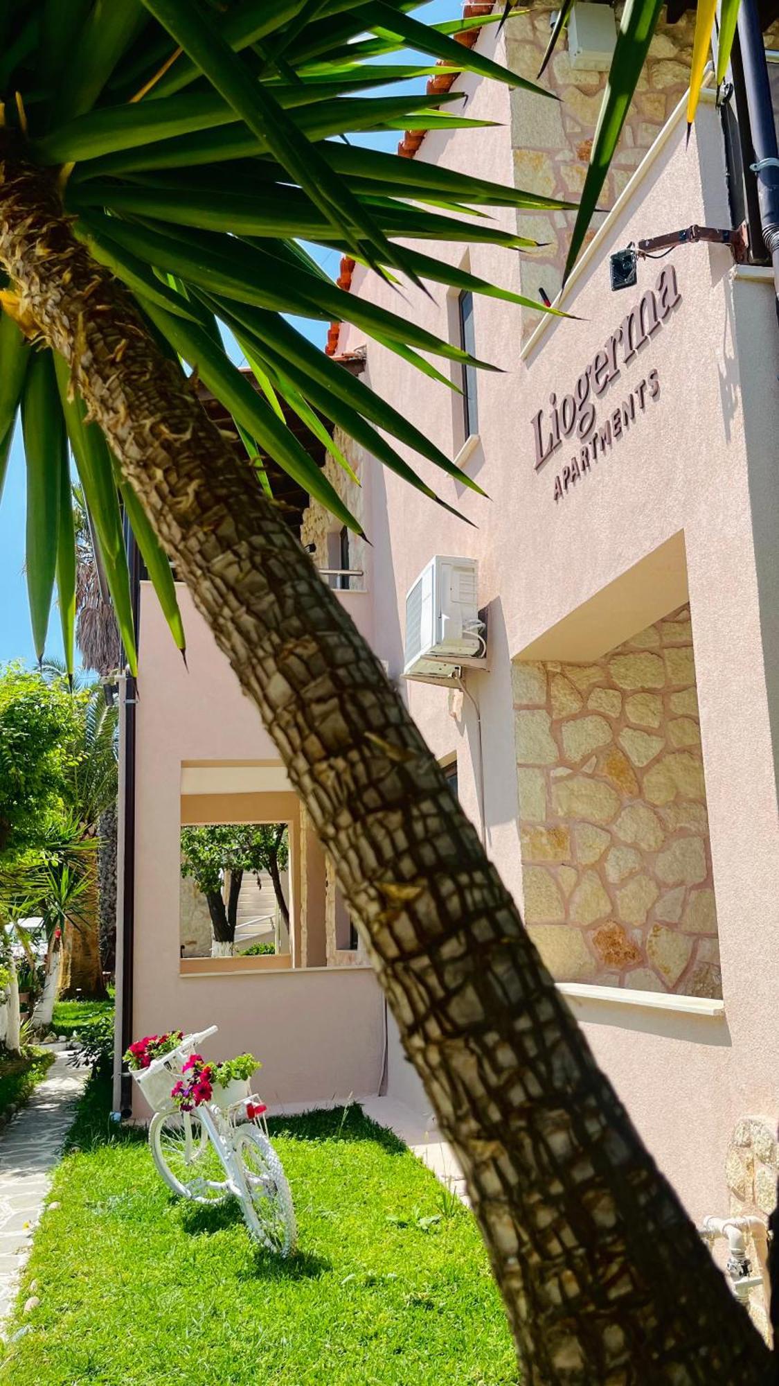 Liogerma Apartments 佩科霍里 外观 照片